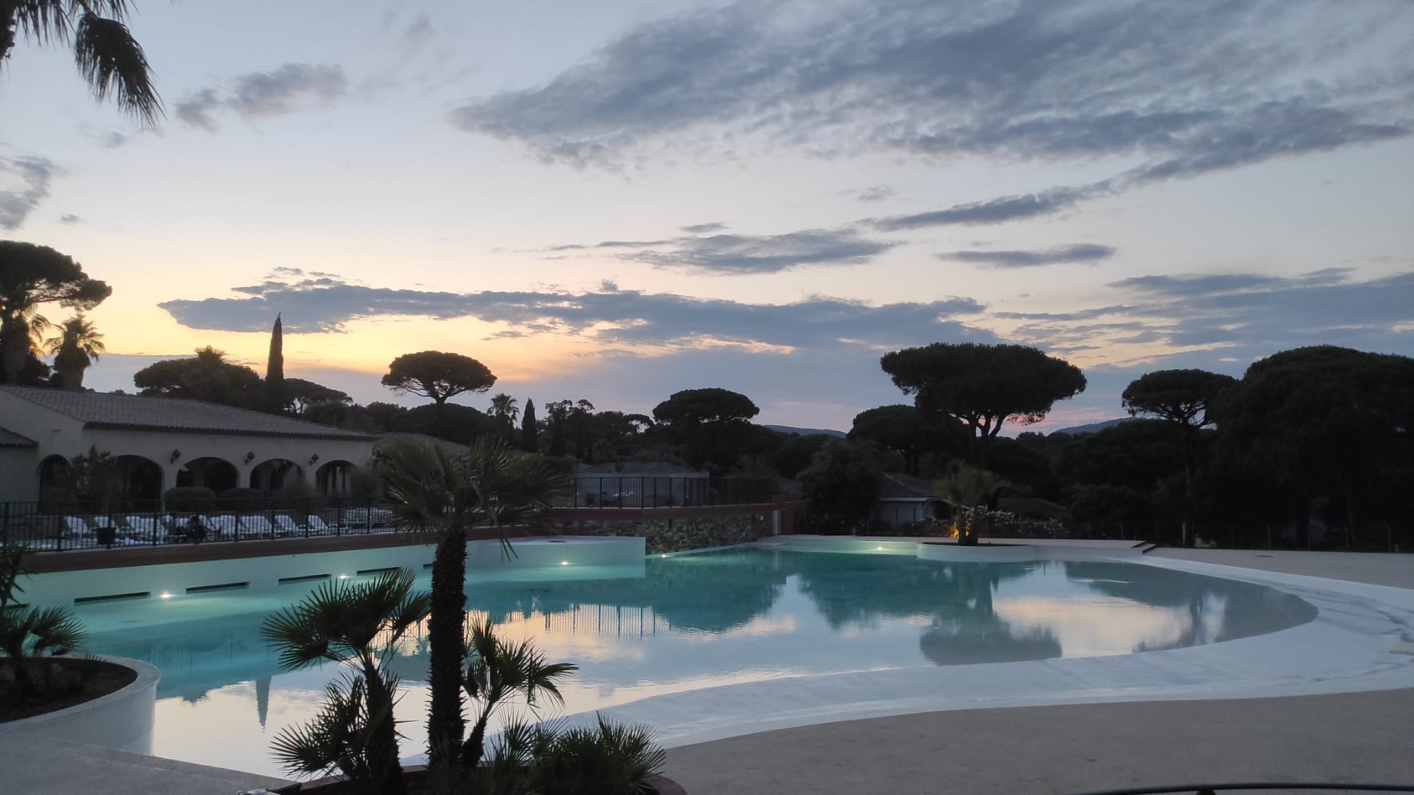 Pool abends